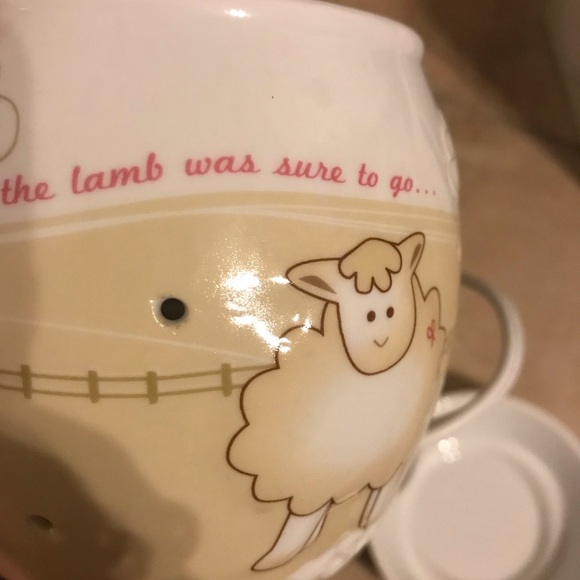 Scentsy Little Lamb Warmer - Picture 8 of 9